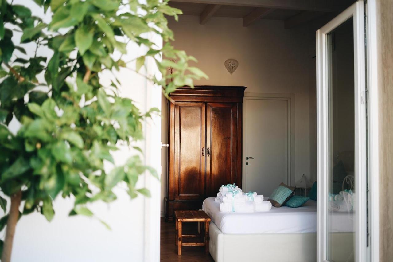 Le Home Rooms Lecce Exterior photo
